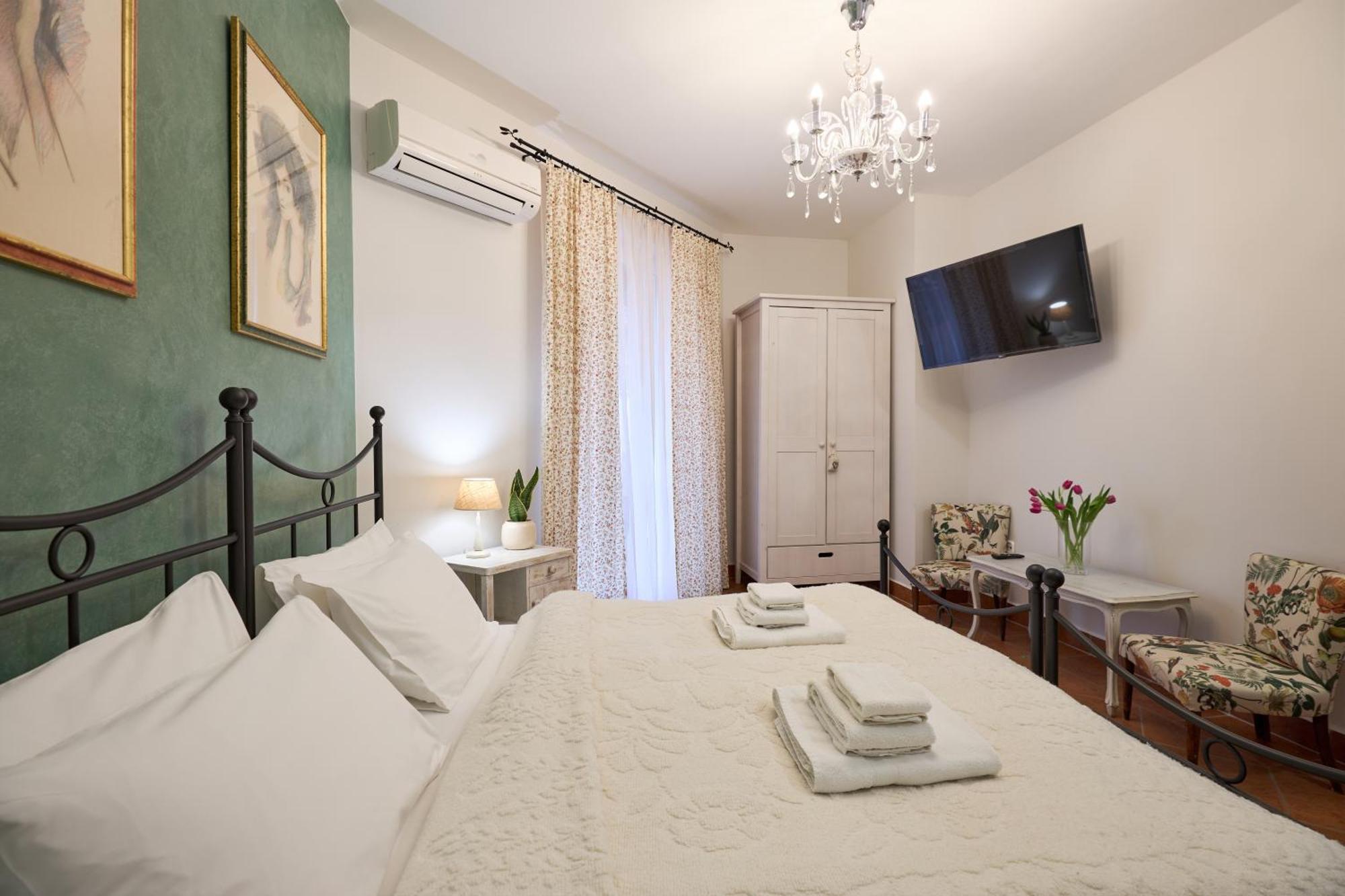 Villa Toscana Hajduszoboszlo Bagian luar foto